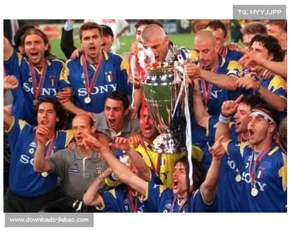 欧冠小组赛竞争激烈 多家传统豪门强势开局展现冠军实力